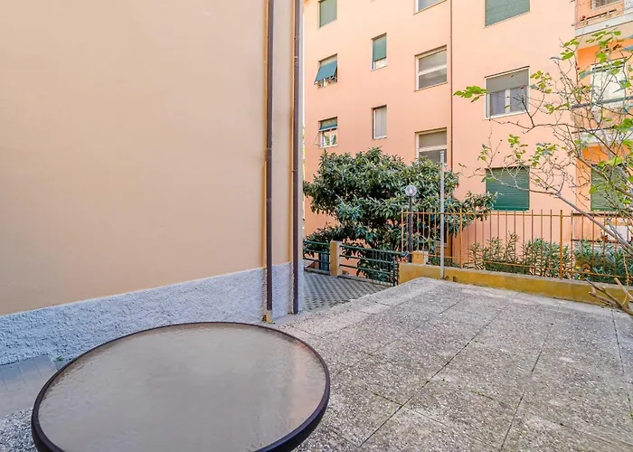 Guesthost - Charm And Comfort In The Heart Of Appartement