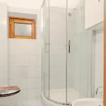 Guesthost - Charm And Comfort In The Heart Of *